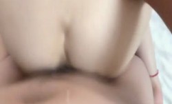 以前做过小姐从良后嫁人出轨美少妇骚的让人受不了叫声太刺激了被干的淫叫说好爽好大好硬好厉害对白淫ying荡