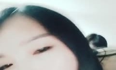 欲女范气质美少妇趁老公不在偷偷到女闺蜜家体验她情人的大屌,开档丝袜尽情啪pa啪直播,累的干不动了美女还在要.国语!