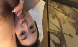 纹身大哥征服极品D奶美少妇骚货握着肉rou棒爱不释手细细品味吹箫技术超赞打炮一对大奶乱颤呻吟声销魂对白淫ying荡1080P原版
