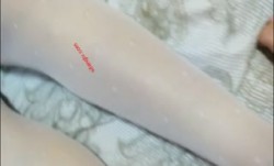抖阴新片！【MJ】真实迷玩老婆，好不容易搞到药，卧室内把老婆任意摆弄，鲍鱼一线天还挺粉，刺激诱惑