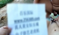 舞蹈系白嫩美妞菲儿农村玉米地旁打地铺被猥琐大哥干扣出水按着双奶爆bao操旁边就是道路也不怕被人看到1080P原版