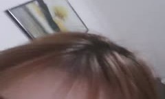 老主播套路婊第官网一视角掰穴自[zi]慰，道具插[cha]穴，火机燎逼毛，卖力口活手持镜头操，直接内射