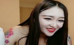 抖阴新片！【啪pa啪推荐】极品爆乳美女〖野狼花〗狂野纹身E奶美女约炮狂龙纹身猛男激ji情啪pa啪做[zuo]爱无套顶着操干到内射