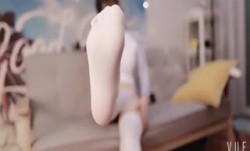 极品网红脸美女大尺度日常私拍流出和集 身shen材苗条美乳美穴 玉指插粉嫩无毛小[xiao]穴 很是诱惑