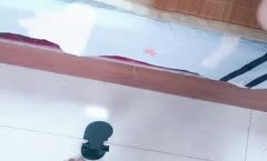 大白天俯视角度无套操，大汗淋淋，镜头前深喉吃大黑屌，熟女活就是好