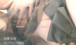 大阴唇网红美少女嫩neng妹mei抖阴新片！【完具妖姬】VIP收费版兔女郎淫语自述三根牙刷自[zi]慰潮喷淫水声清脆1080P原版附图20P 2V1