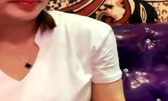 《小M找主人》新人男女加入眼镜御姐KTV嗨完冰和猛男在沙发和地板做[zuo]爱多人淫ying荡乱交
