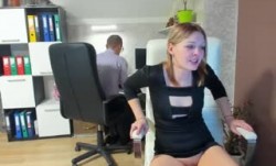 办公室里好戏-NICETEASINGSHOWINTHEOFFICE