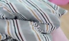 《龟头进洞》泡良探花疫情不敢去外面乱搞只能在家和媳妇搞和看岳父和岳母搞