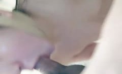 抖阴新片！【18岁新人】贱贱的嫩neng妹mei小萝luo莉,BB穴好紧，操起来好痛，还是最喜欢被哥哥爆菊花，厕所洗白白后入被操实在太爽啦！