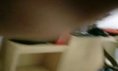 中年男吃完性药后网约附近大学兼职援交的水嫩美女酒jiu店啪pa啪,苗条性感,刚进屋就抱起来要操,妹mei子被干的真不轻