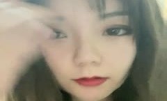 颜值不错的小xiao少妇微胖露脸大屁股，一对豪乳很是诱人自[zi]慰骚逼揉捏大奶子呻吟看着真刺激，乳交后入吸精神器